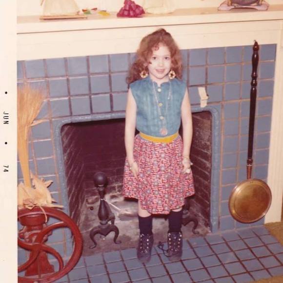 Meet your Posher, Camille - Picture 1 of 1